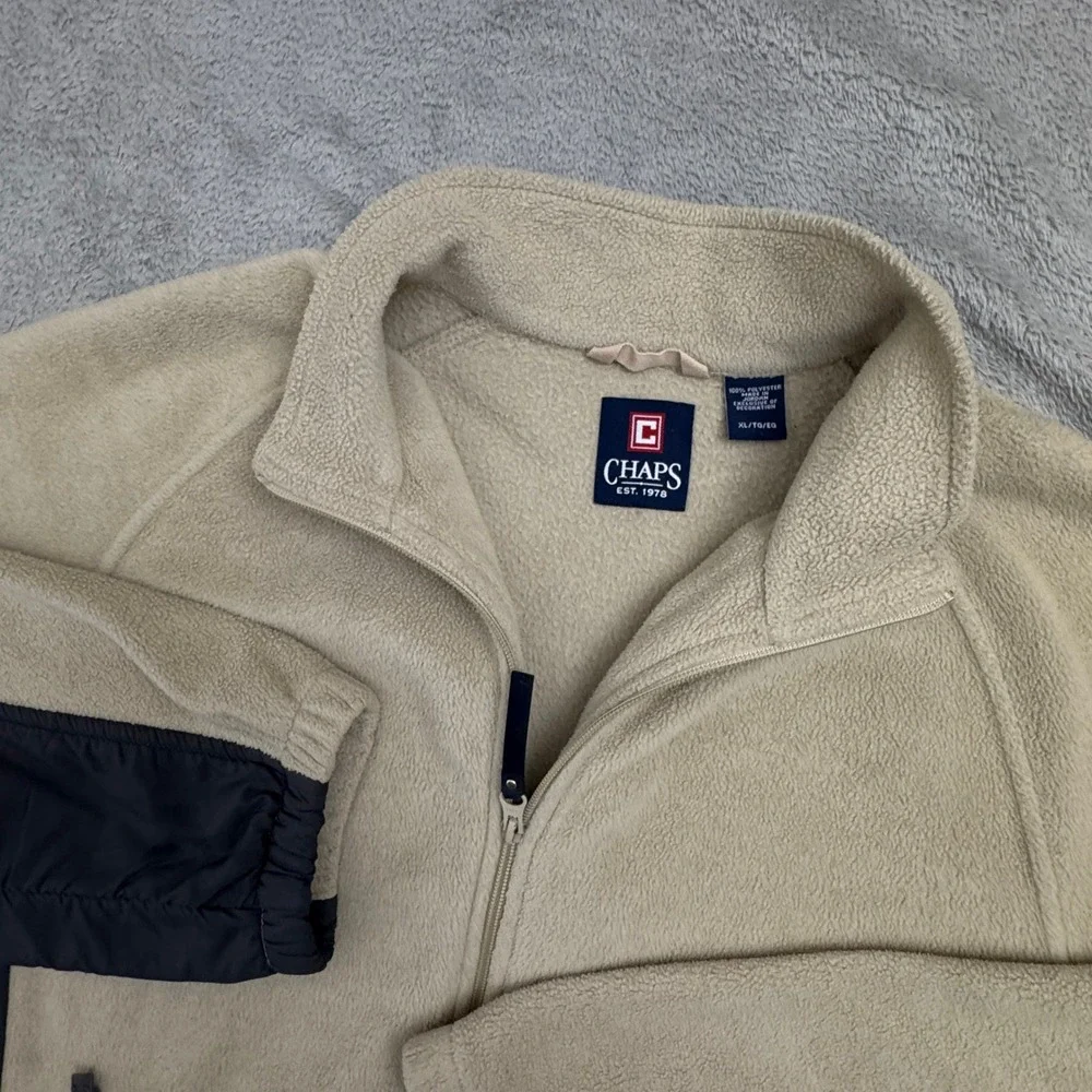 Chaps Men's Fleece Full Zip Long‎ Sleeve Size XL Beige and Grey Super Clean
